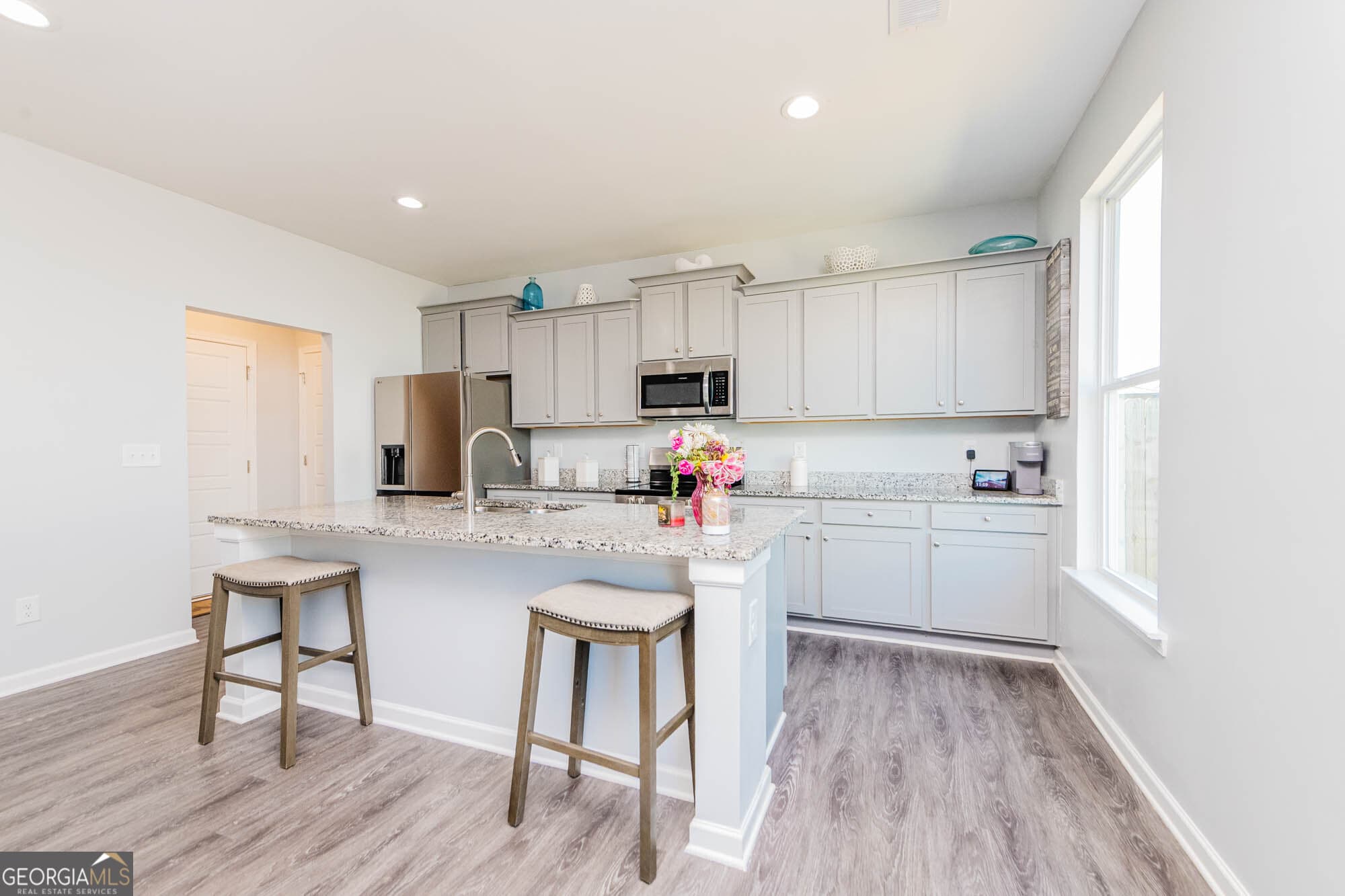 5 bedroom, 3 bathroom, 2,342 sq ft single family residence for sale at 137 Red Birch Lane, Warner Robins, GA 31093 — photo 6
