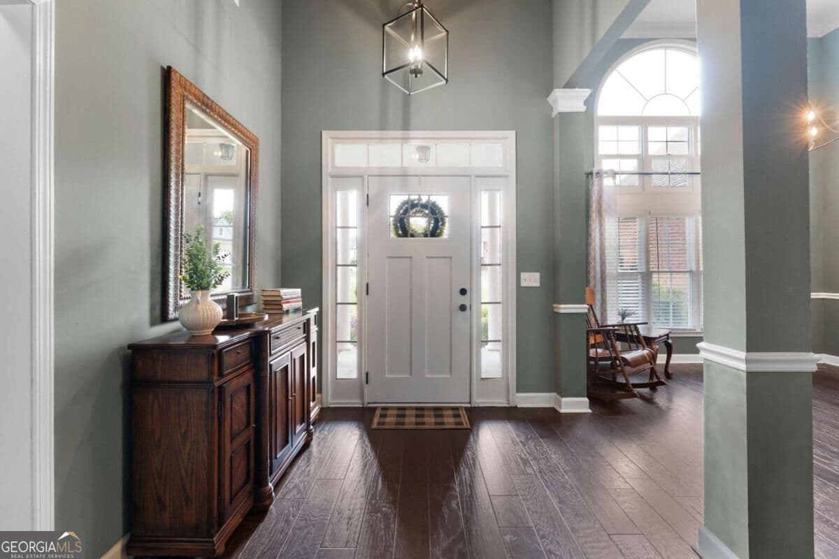 3 bedroom, 2 bathroom, 2,574 sq ft single family residence for sale at 28 Priory Club Drive, Cartersville, GA 30120 — photo 6