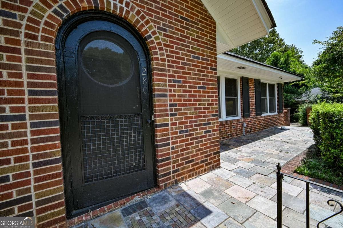 4 bedroom, 3.5 bathroom, 2,289 sq ft single family residence for sale at 280 Holman Avenue, Athens, GA 30606 — photo 5