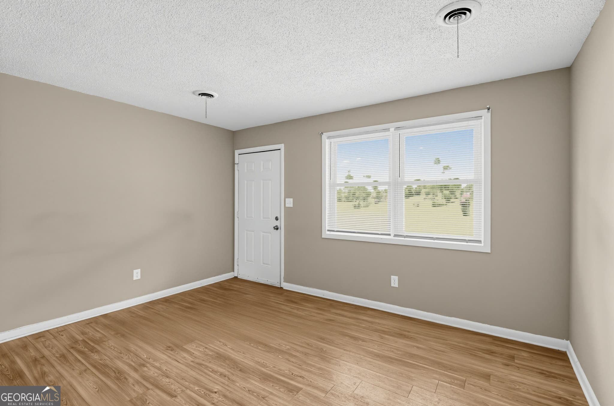 3 bedroom, 1.5 bathroom, 1,112 sq ft single family residence under contract at 2342 Prague Court, Augusta, GA 30906 — photo 6