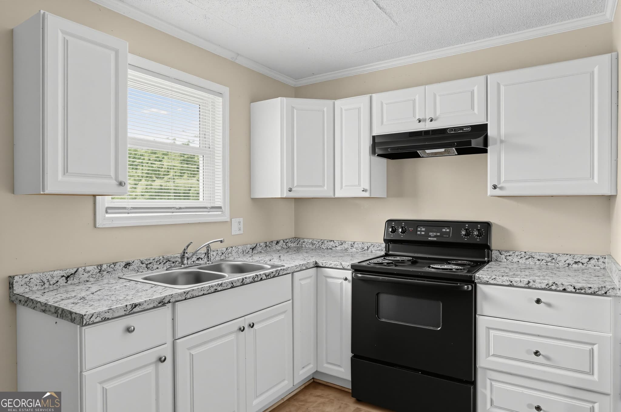 3 bedroom, 1.5 bathroom, 1,112 sq ft single family residence under contract at 2342 Prague Court, Augusta, GA 30906 — photo 7