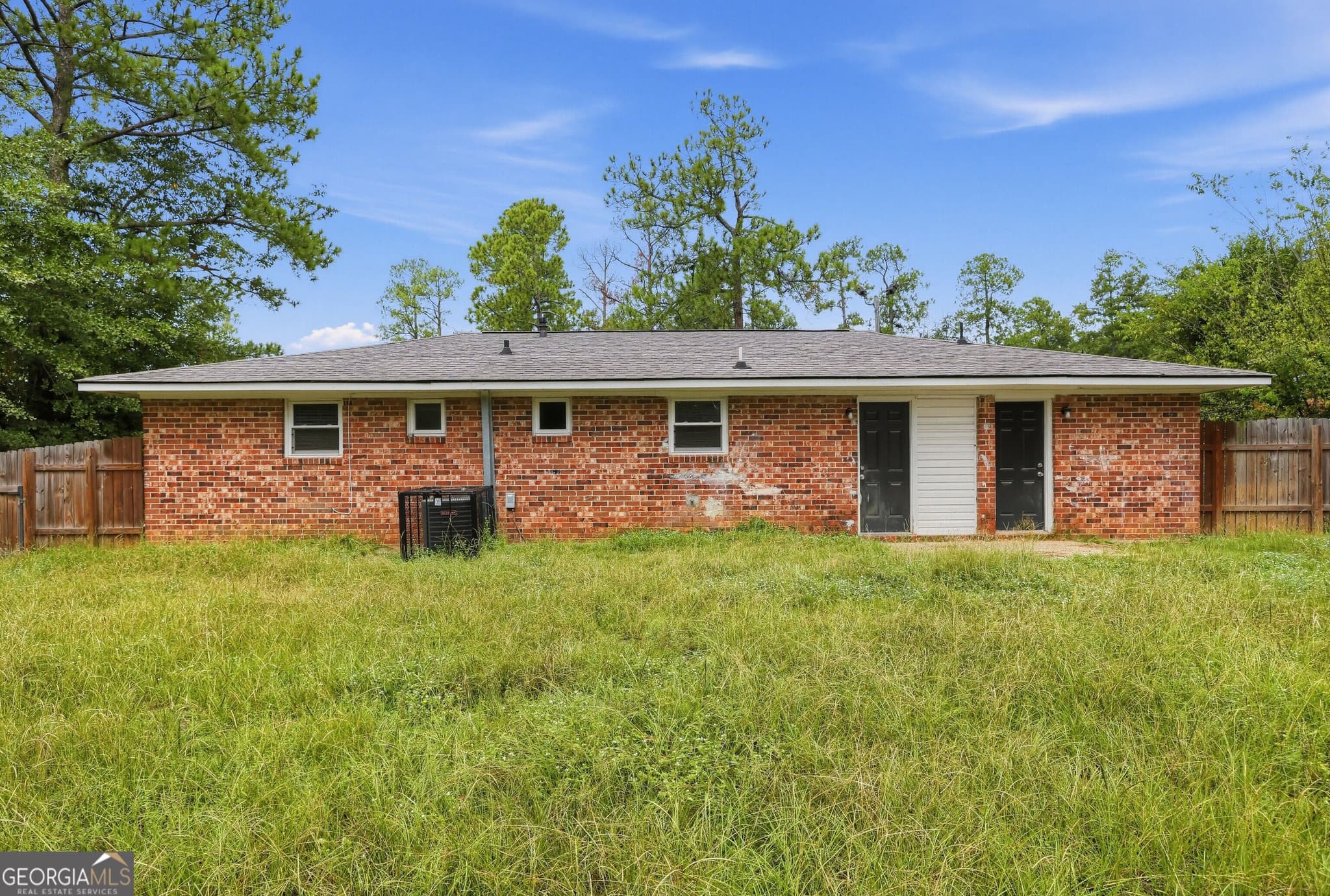 3 bedroom, 1.5 bathroom, 1,112 sq ft single family residence under contract at 2342 Prague Court, Augusta, GA 30906 — photo 4