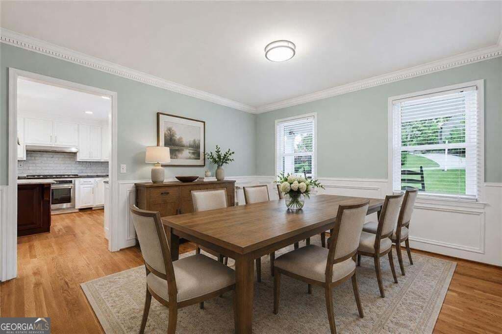 5 bedroom, 4.5 bathroom, 5,587 sq ft single family residence for sale at 3696 Wildwood Farms Drive, Peachtree Corners, GA 30096 — photo 7