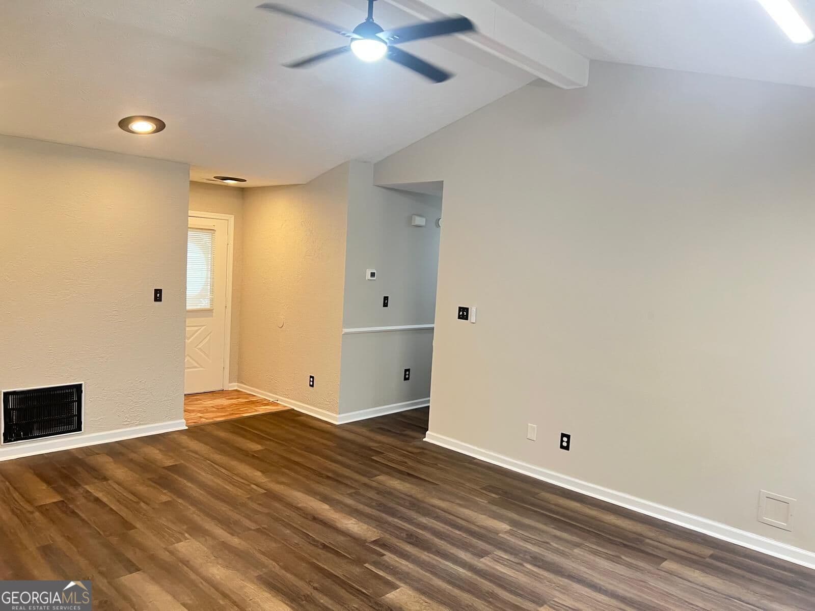 3 bedroom, 2 bathroom, 1,348 sq ft single family residence for rent at 510 Cornwallis Way, Fayetteville, GA 30214 for $2,200 a month — photo 9