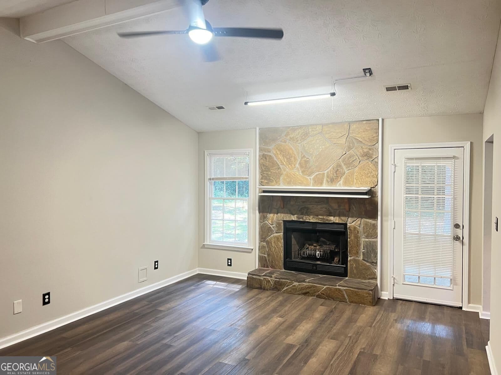 3 bedroom, 2 bathroom, 1,348 sq ft single family residence for rent at 510 Cornwallis Way, Fayetteville, GA 30214 for $2,200 a month — photo 8