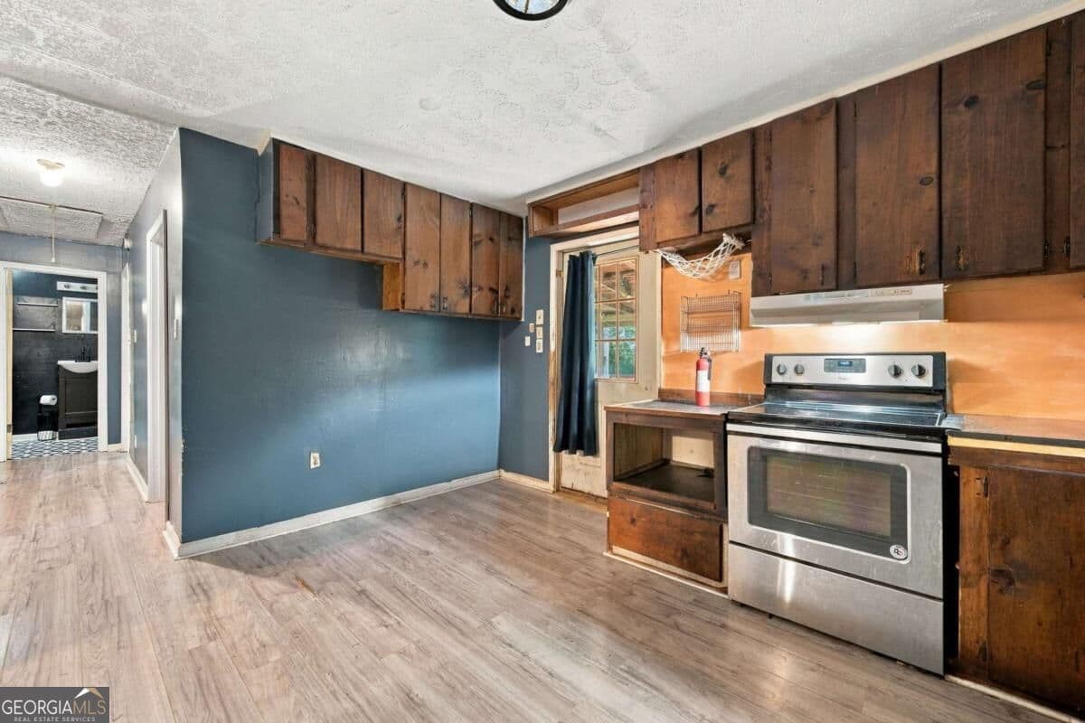 2 bedroom, 2 bathroom, 1,196 sq ft single family residence for sale at 1689 King Mill Road, Mcdonough, GA 30252 — photo 9