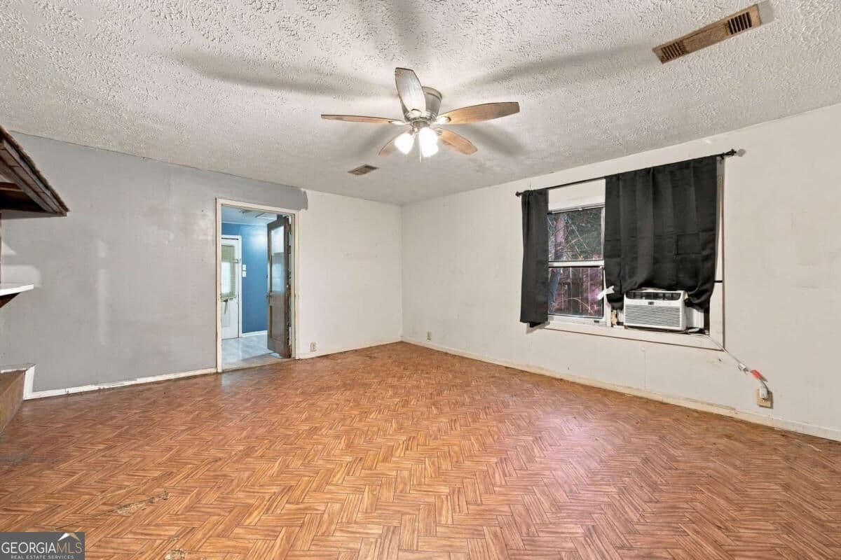 2 bedroom, 2 bathroom, 1,196 sq ft single family residence for sale at 1689 King Mill Road, Mcdonough, GA 30252 — photo 10