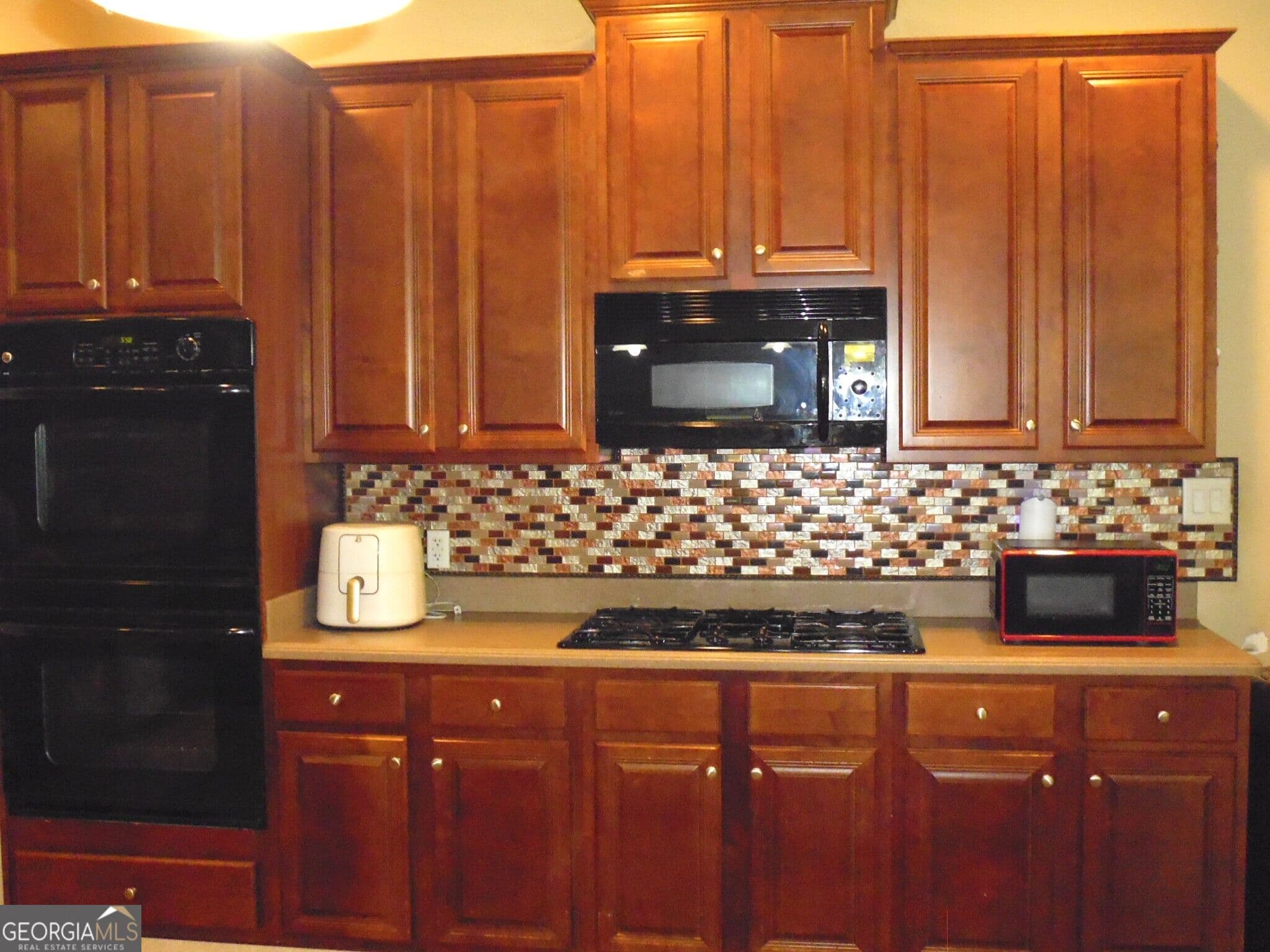 3 bedroom, 3.5 bathroom, 3,652 sq ft single family residence for sale at 1800 W Ellis Road, Griffin, GA 30223 — photo 3