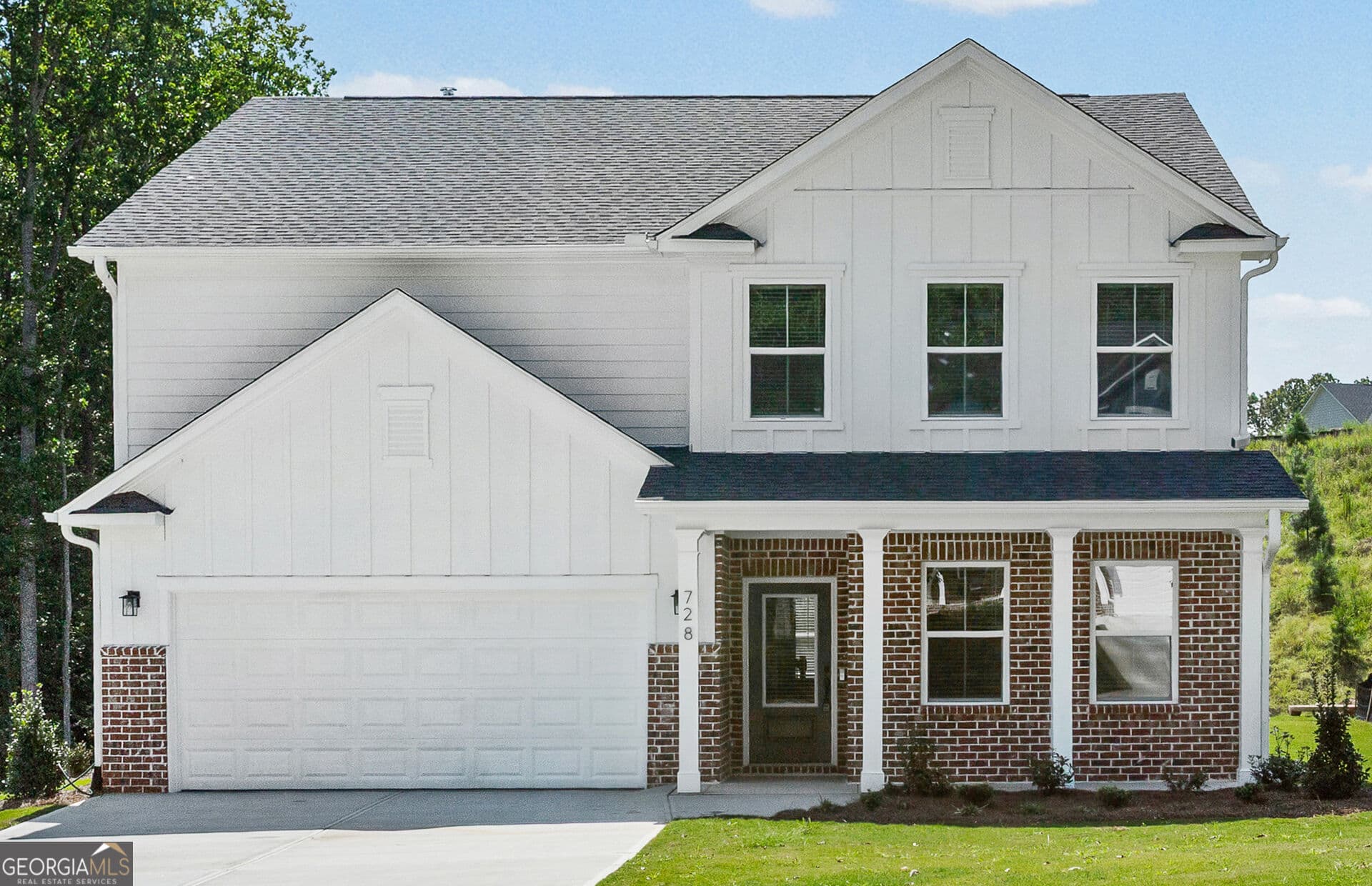 4 bedroom, 2.5 bathroom, 2,649 sq ft single family residence for sale at 728 Mirror Lake Parkway, Villa Rica, GA 30180