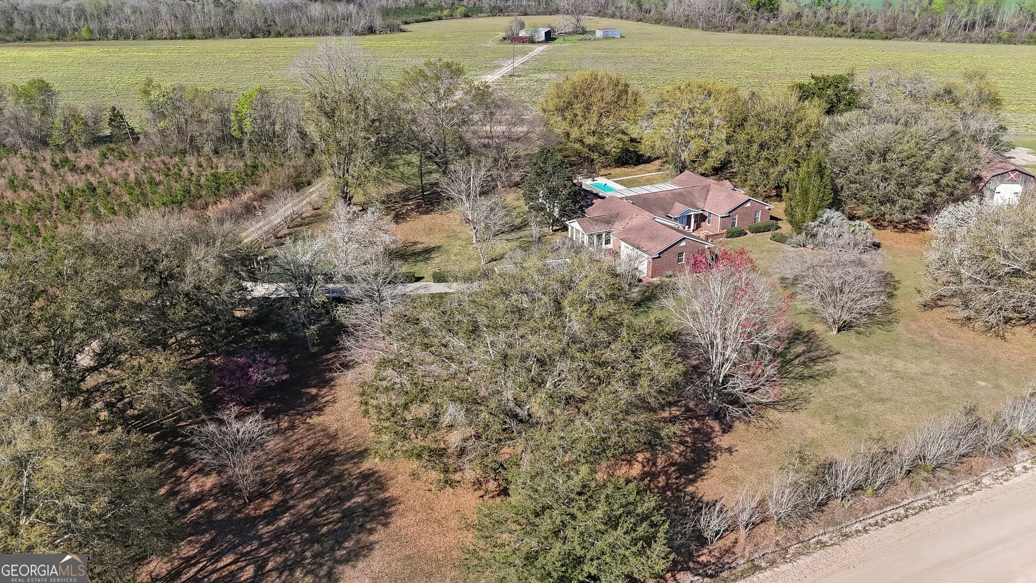 4 bedroom, 3 bathroom, 3,487 sq ft single family residence for sale at 1535 Clifford Jones, Screven, GA 31560 — photo 6