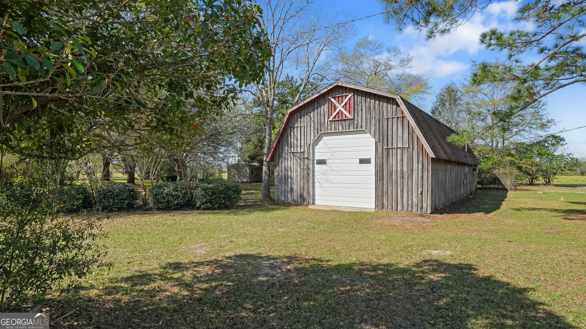 4 bedroom, 3 bathroom, 3,487 sq ft single family residence for sale at 1535 Clifford Jones, Screven, GA 31560 — photo 5