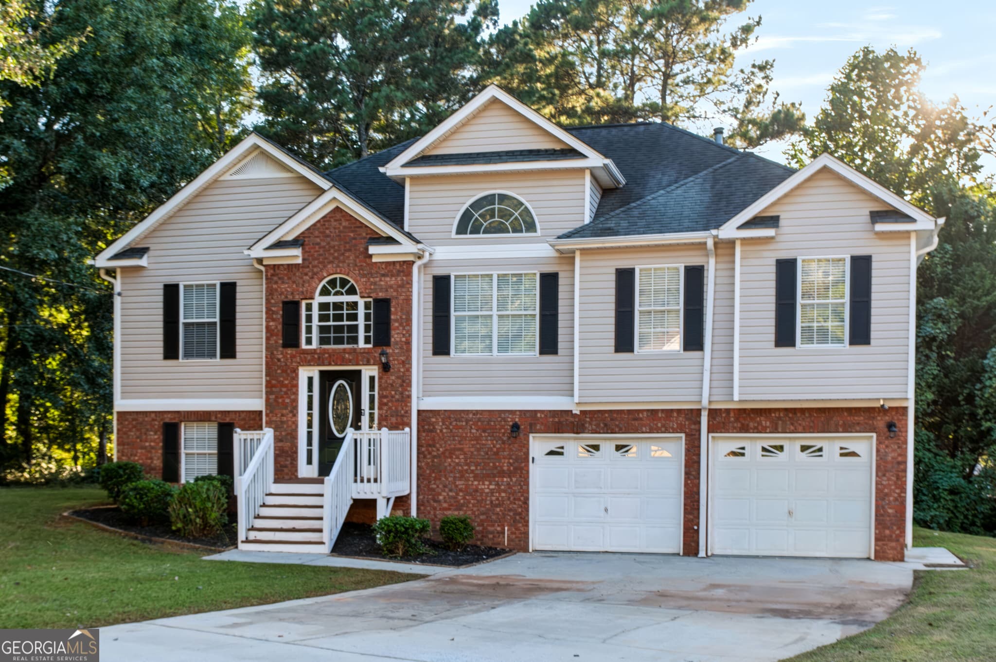 4 bedroom, 2 bathroom, 2,046 sq ft single family residence for sale at 30 Preston Court, Villa Rica, GA 30180 — photo 3
