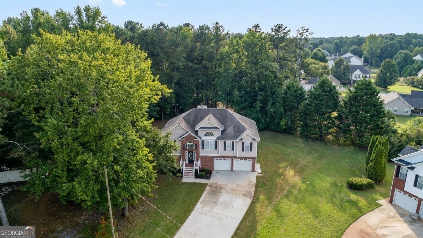 4 bedroom, 2 bathroom, 2,046 sq ft single family residence for sale at 30 Preston Court, Villa Rica, GA 30180 — photo 4