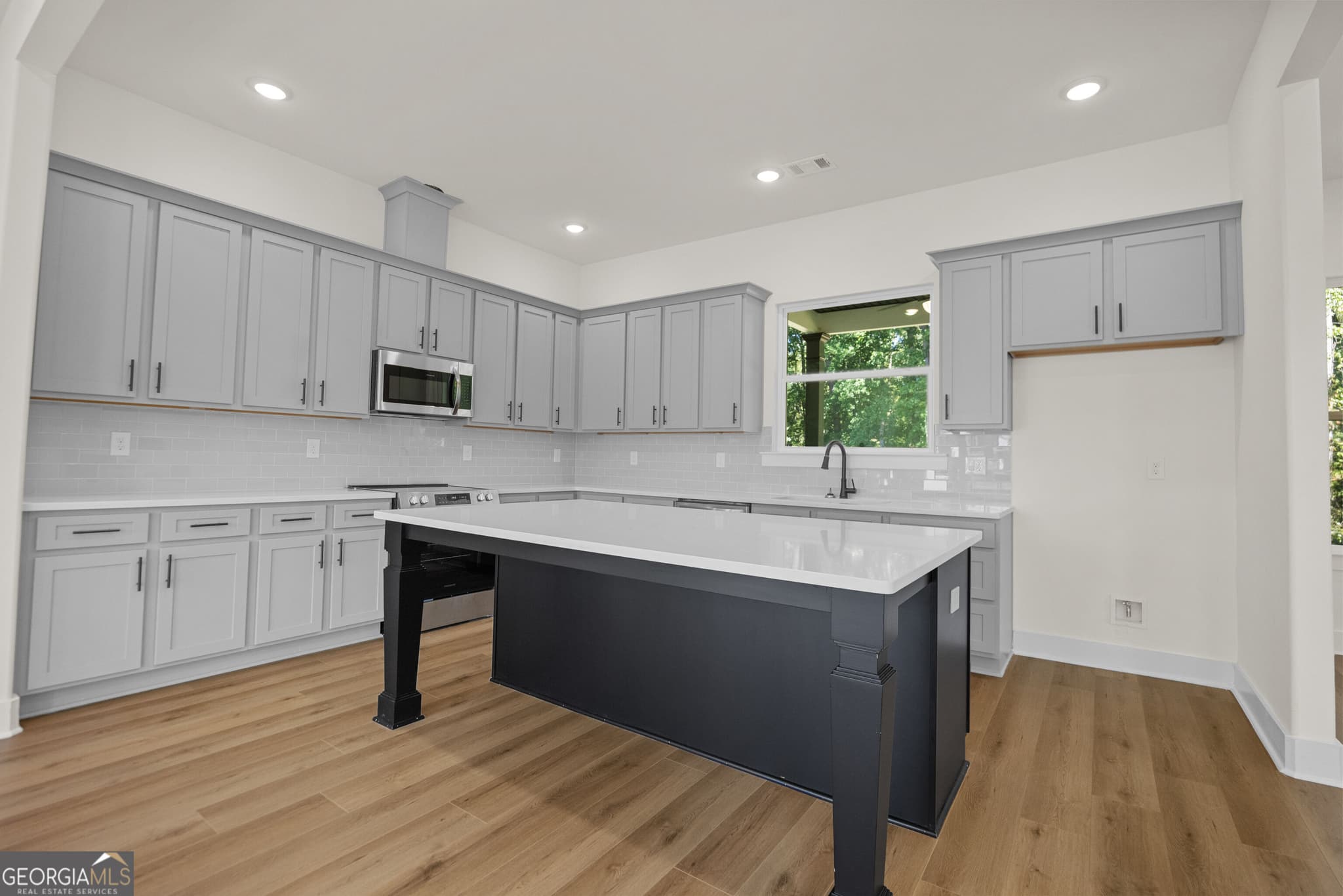 5 bedroom, 4 bathroom single family residence for sale at 169 Dawson Creek Lane, Locust Grove, GA 30248 — photo 7