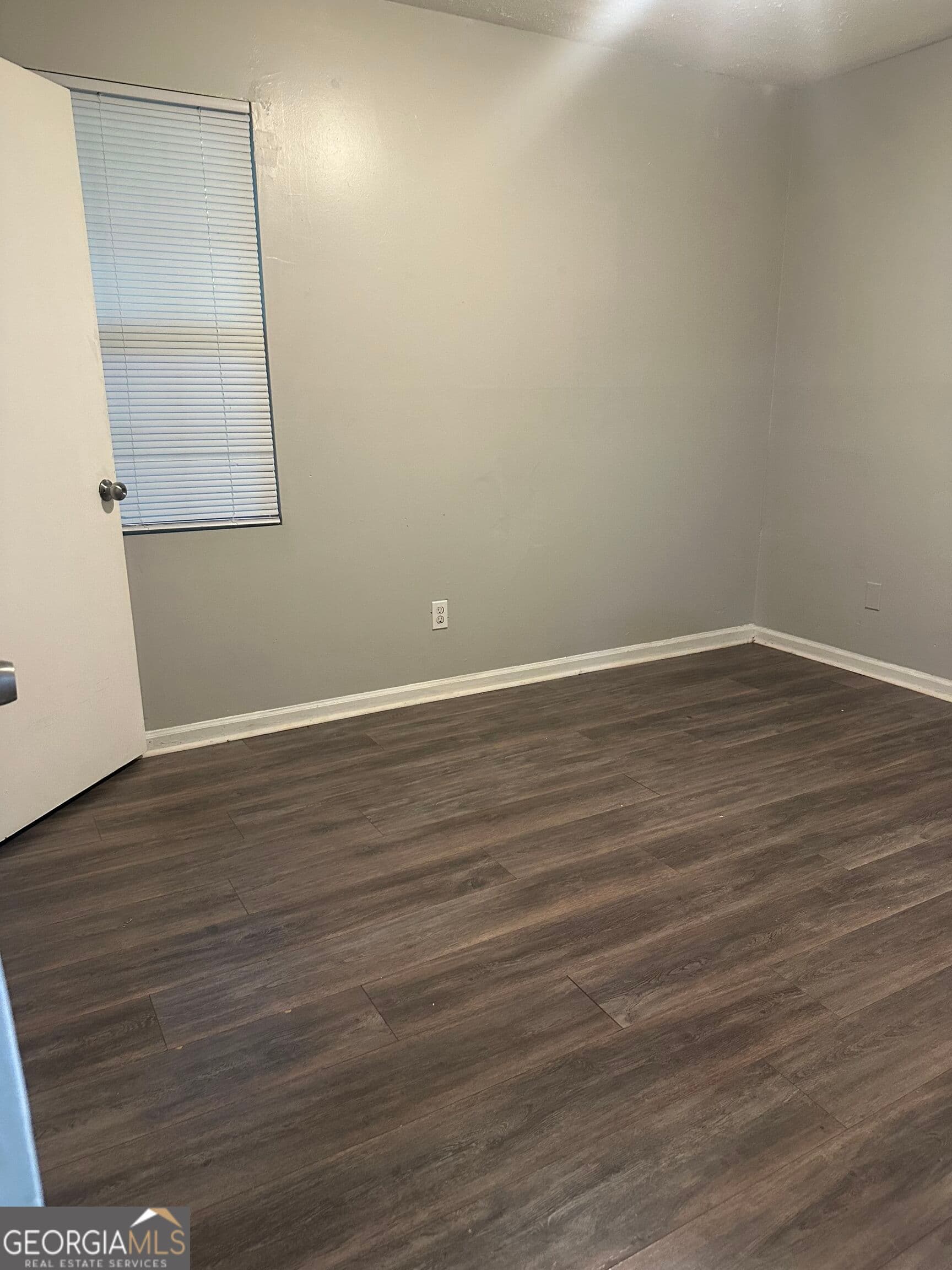 3 bedroom, 2 bathroom, 1,224 sq ft single family residence for sale at 3264 Brisbane Way, Lithonia, GA 30038 — photo 6