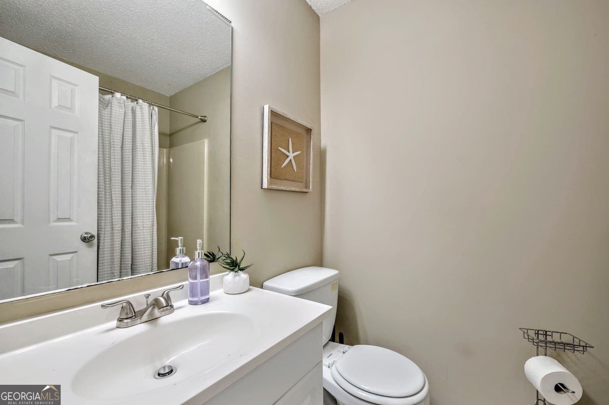 4 bedroom, 2 bathroom, 1,750 sq ft single family residence for rent at 221 Remington Lane, Acworth, GA 30101 for $4,550 a month — photo 9