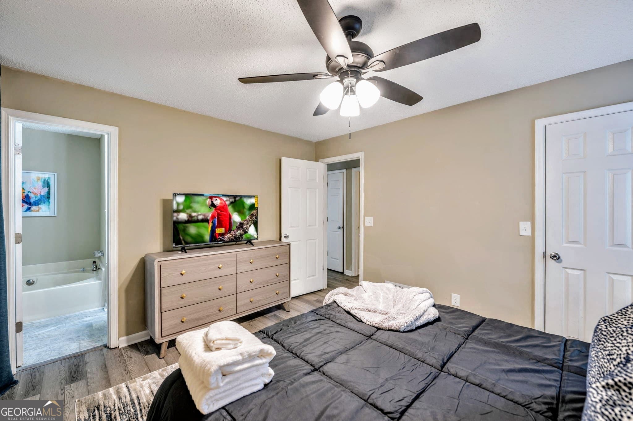 4 bedroom, 2 bathroom, 1,750 sq ft single family residence for rent at 221 Remington Lane, Acworth, GA 30101 for $4,550 a month — photo 8