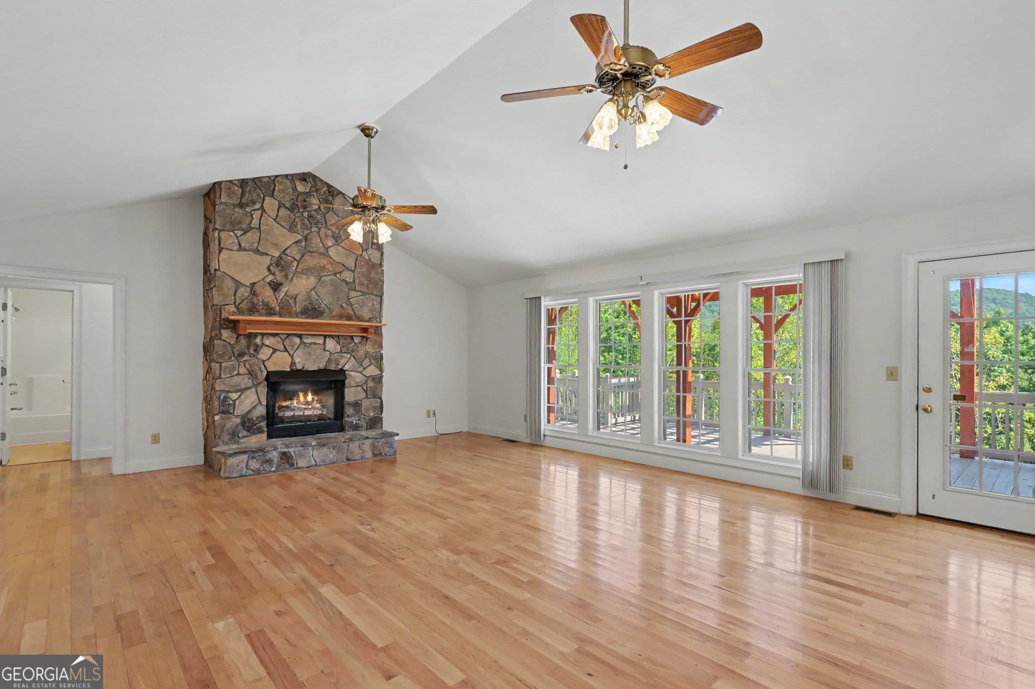 3 bedroom, 3 bathroom, 1,736 sq ft single family residence for sale at 49 Vine Hill Lane, Clayton, GA 30525 — photo 10
