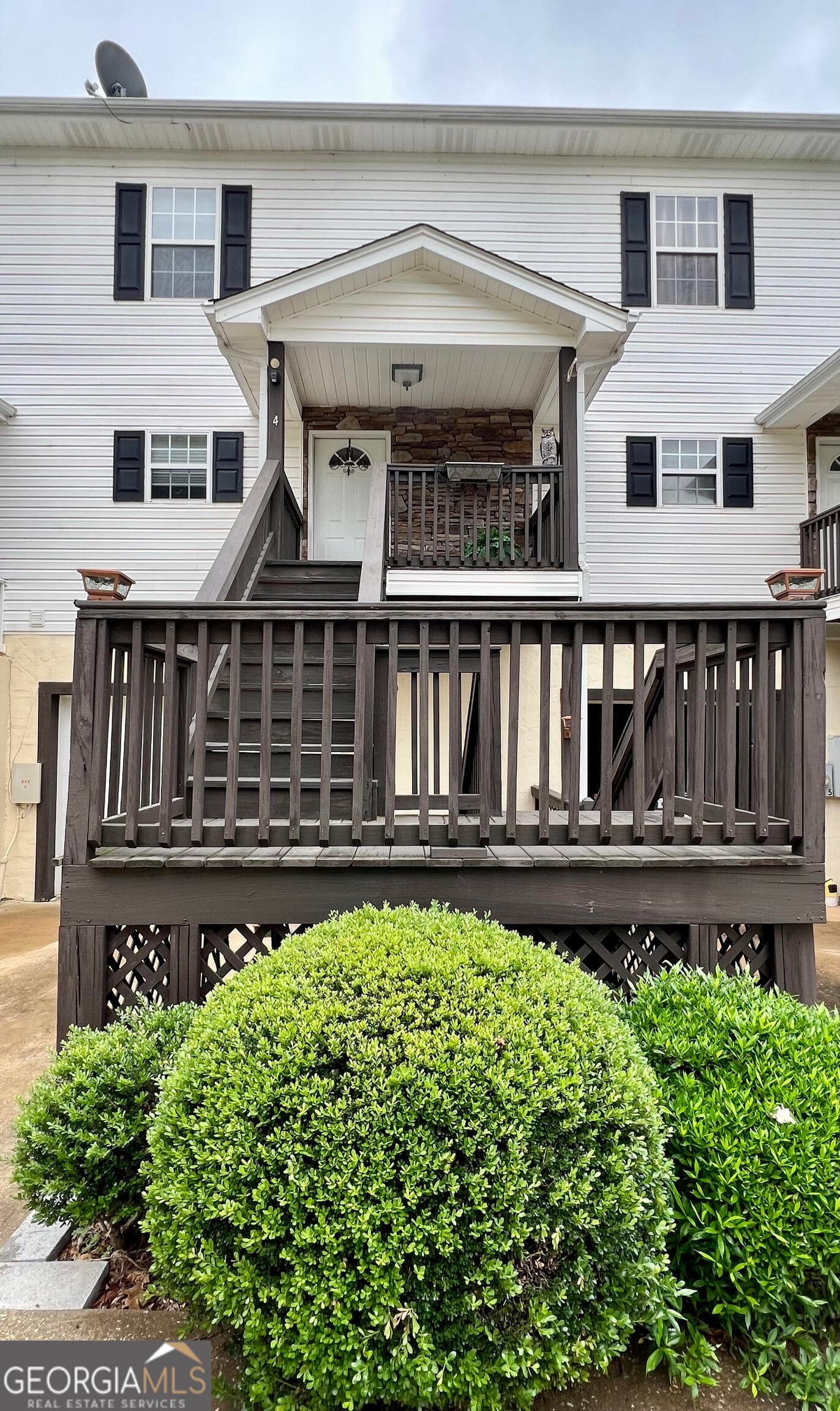 2 bedroom, 2.5 bathroom, 2,268 sq ft townhouse for sale at 219 Pleasure Point Road, Wedowee, AL 36278 — photo 3