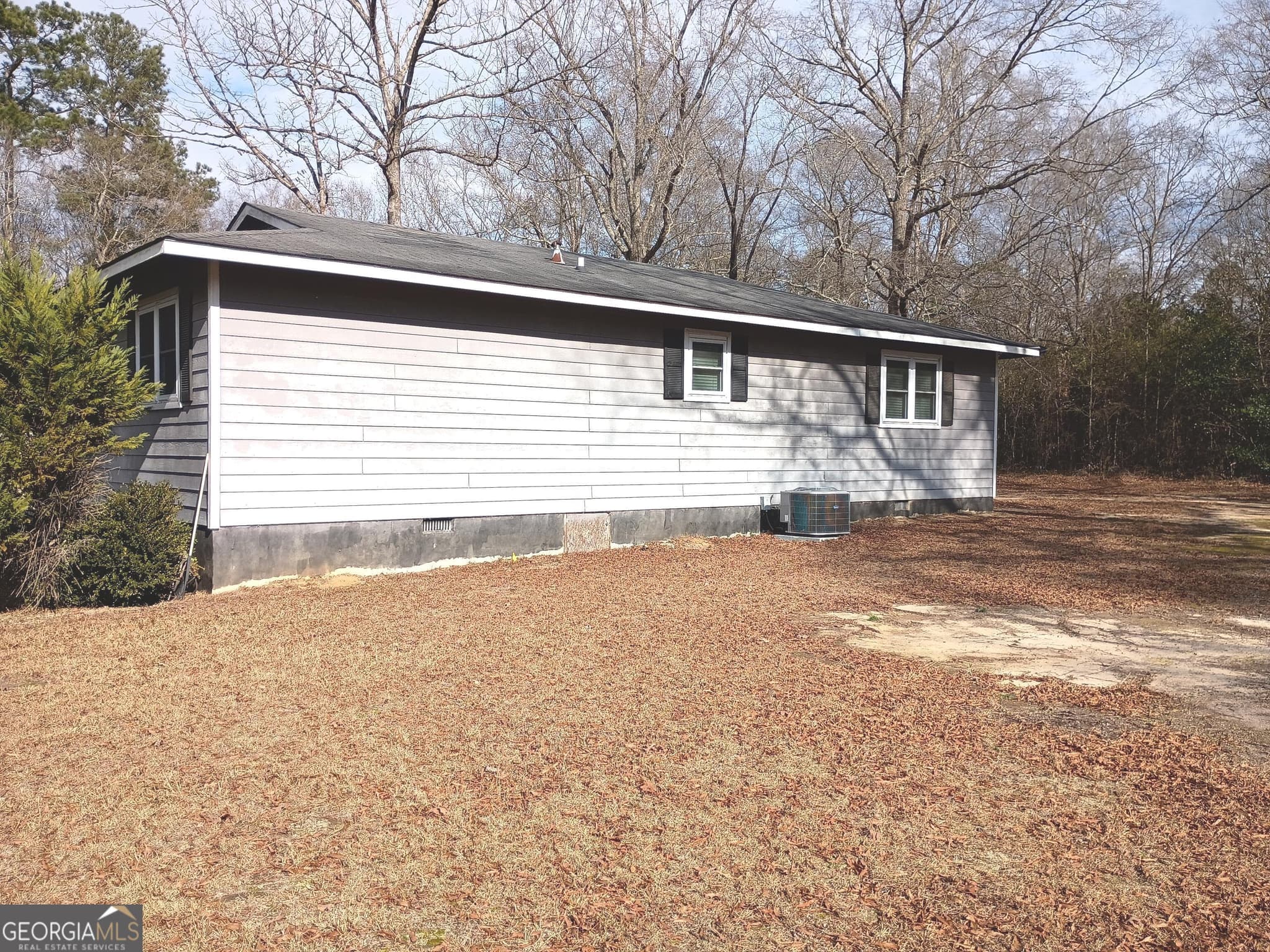 4 bedroom, 2 bathroom, 1,803 sq ft single family residence for sale at 518 Cooley Drive, Sandersville, GA 31082 — photo 7