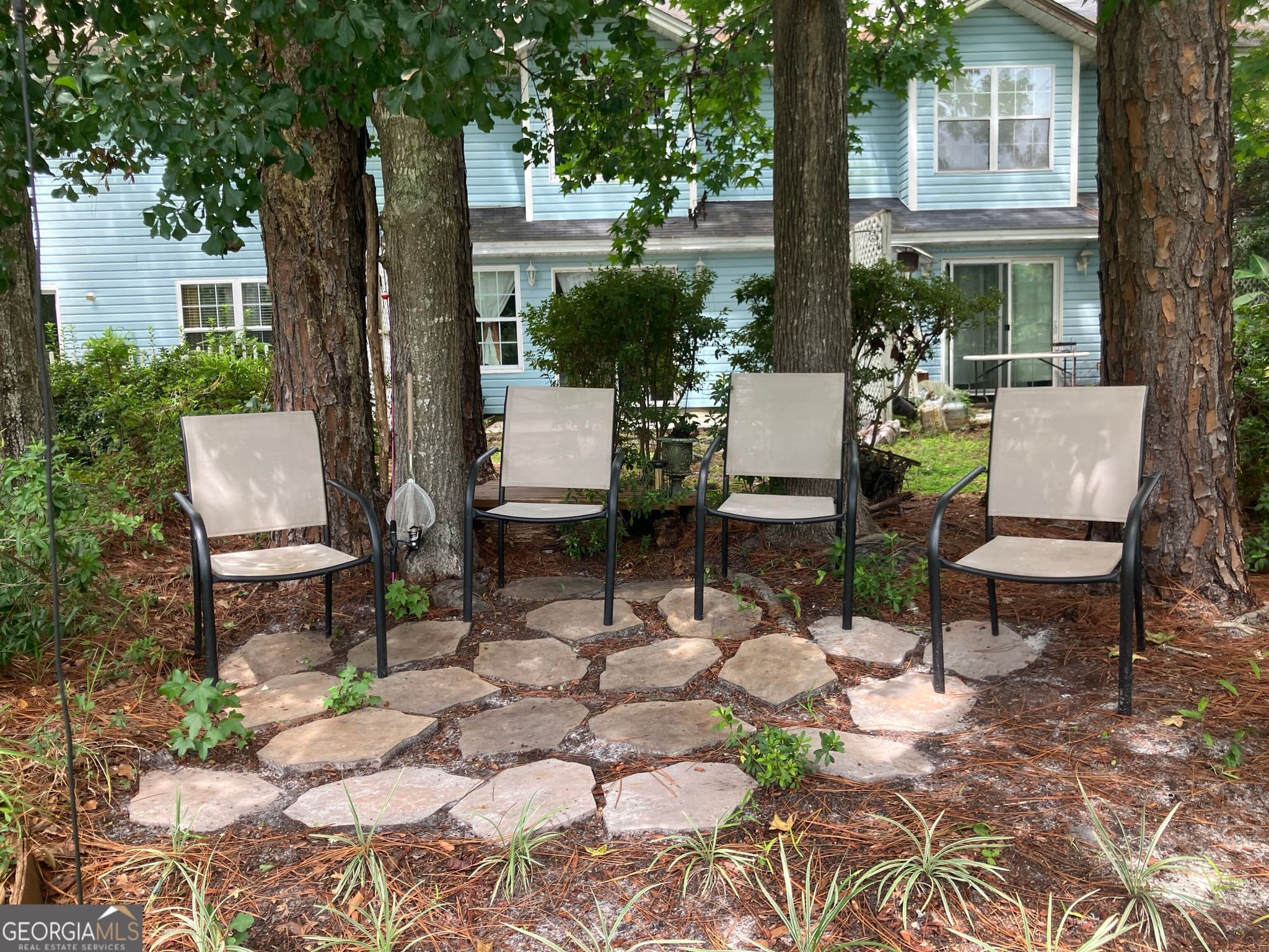 2 bedroom, 2.5 bathroom, 1,453 sq ft townhouse for sale at 107 E Lakemont Drive, Kingsland, GA 31548 — photo 4
