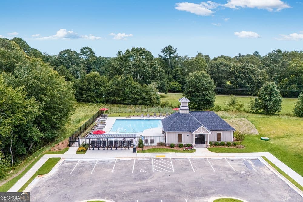 4 bedroom, 3.5 bathroom, 2,779 sq ft single family residence for sale at 1644 Fawlocke Run, Loganville, GA 30052 — photo 7
