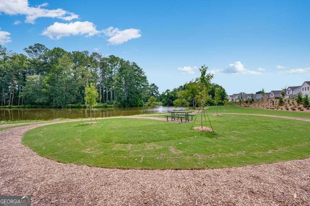 4 bedroom, 3.5 bathroom, 2,779 sq ft single family residence for sale at 1644 Fawlocke Run, Loganville, GA 30052 — photo 4
