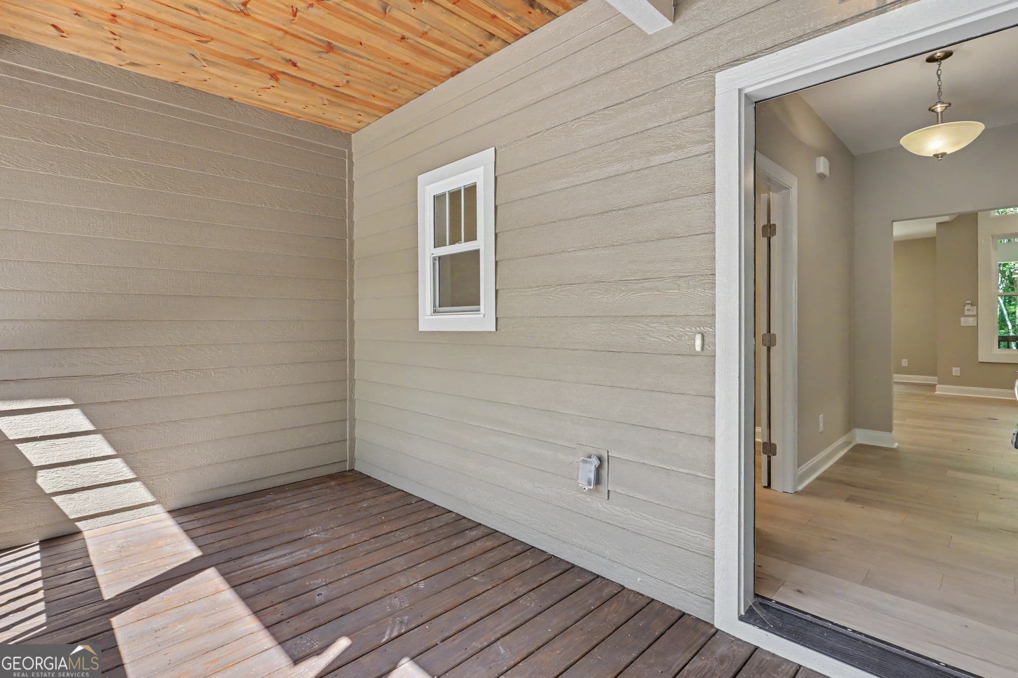 2 bedroom, 2 bathroom, 1,443 sq ft single family residence for sale at 329 Hawks Nest Drive, Blairsville, GA 30512 — photo 6