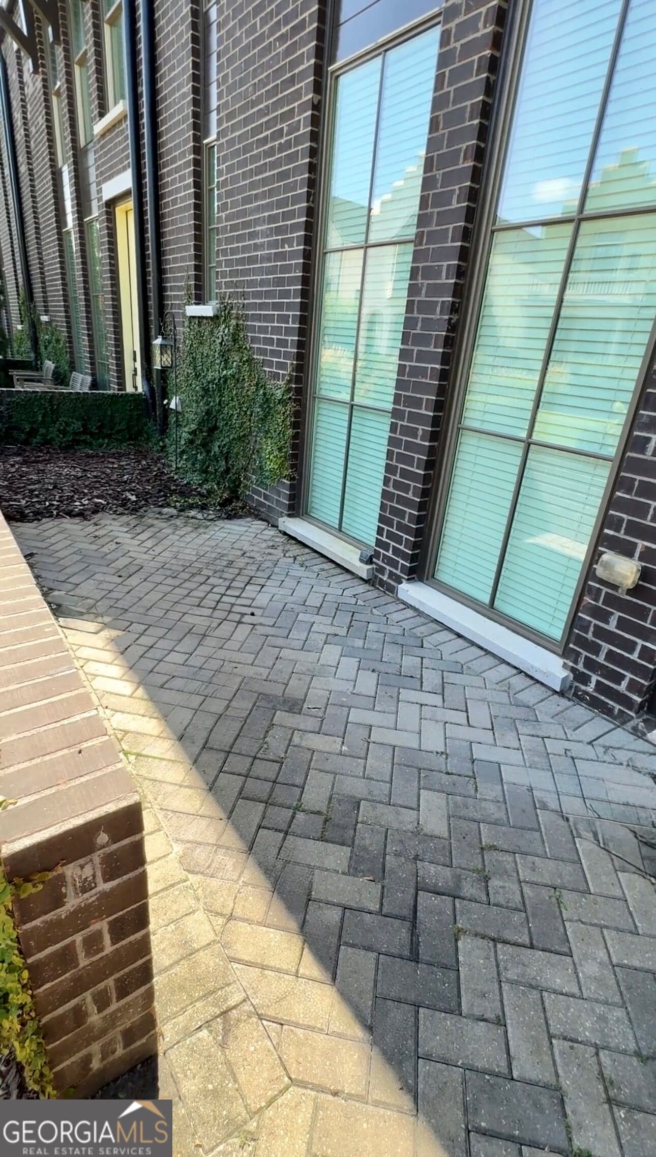 4 bedroom, 2.5 bathroom, 1,728 sq ft townhouse for rent at 150 Glasgow Lane, Fayetteville, GA 30214 for $3,950 a month — photo 3