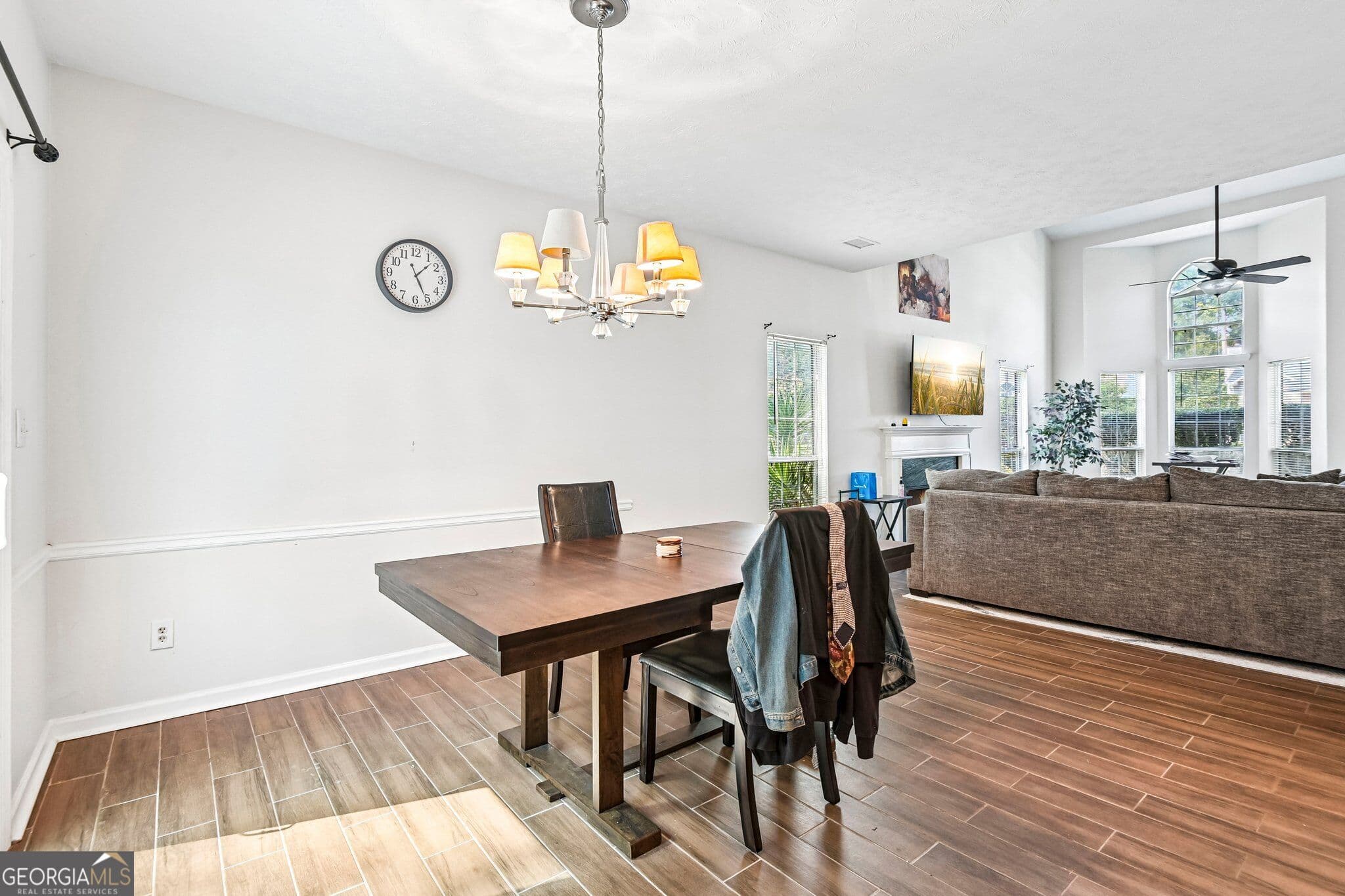 3 bedroom, 2.5 bathroom, 2,062 sq ft single family residence for sale at 1117 W Shore Drive, Riverdale, GA 30296 — photo 6