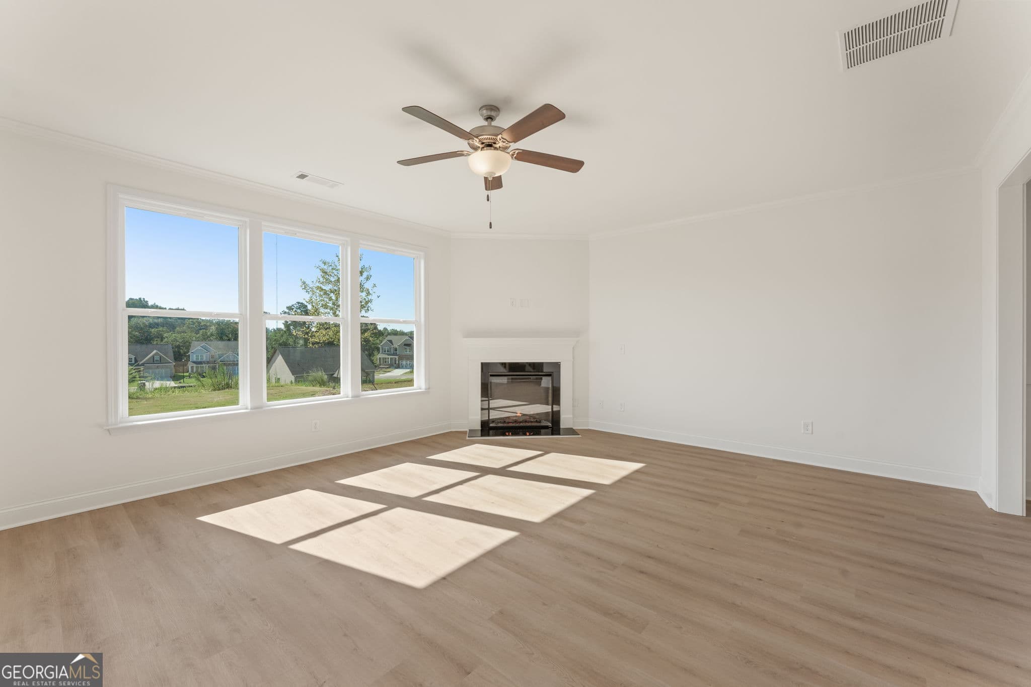 4 bedroom, 2.5 bathroom, 2,626 sq ft single family residence for sale at 3996 Lockaby Way, Lawrenceville, GA 30044 — photo 6