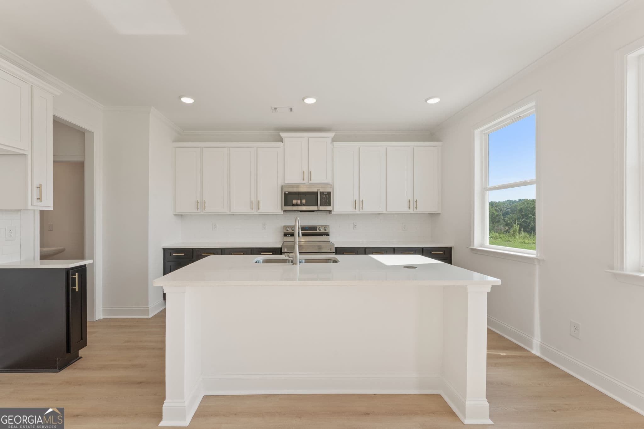 4 bedroom, 2.5 bathroom, 2,626 sq ft single family residence for sale at 3996 Lockaby Way, Lawrenceville, GA 30044 — photo 8