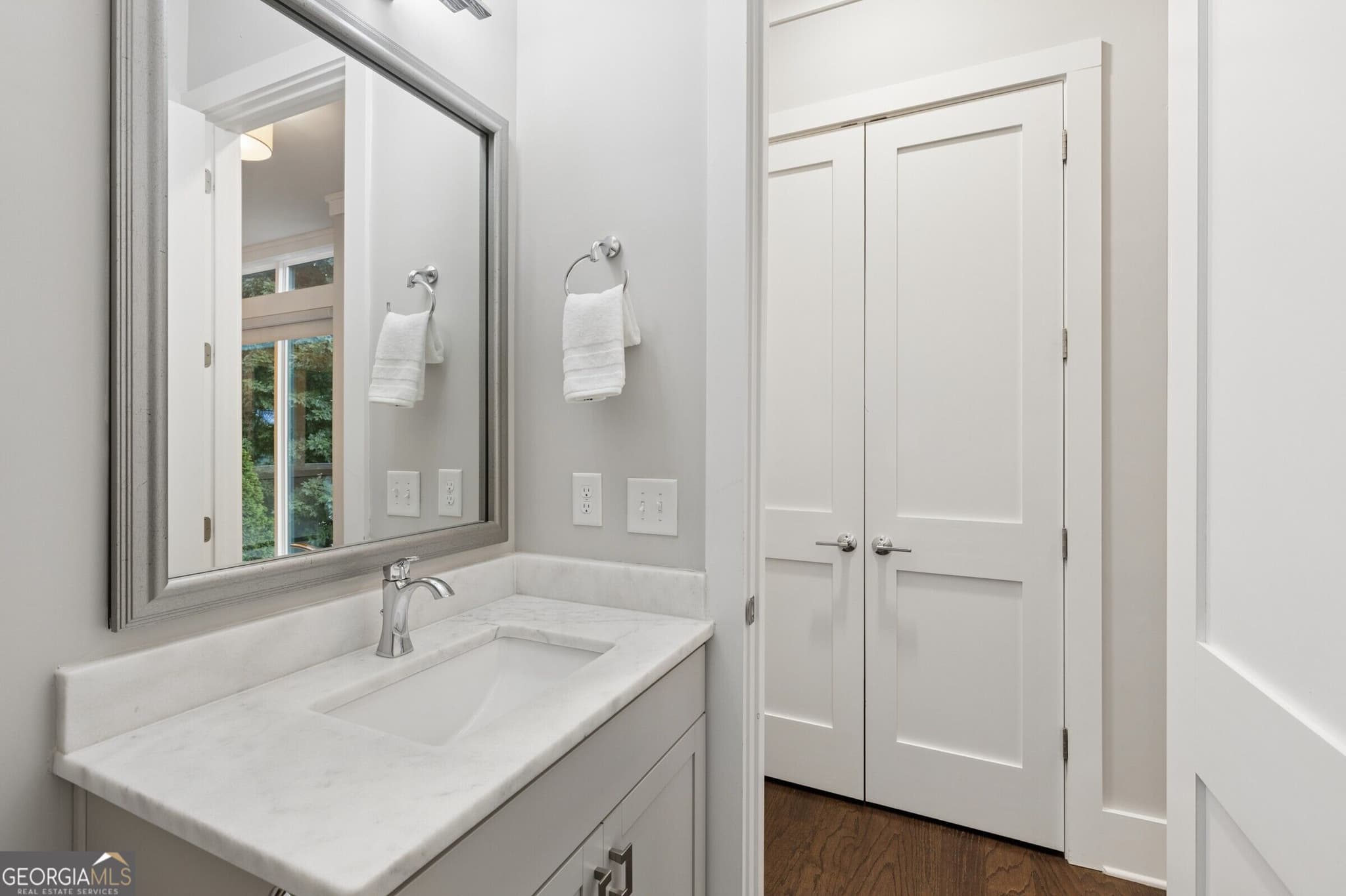 5 bedroom, 4.5 bathroom, 3,764 sq ft townhouse for rent at 2974 Hermance Drive #12, Atlanta, GA 30319 for $5,900 a month — photo 5