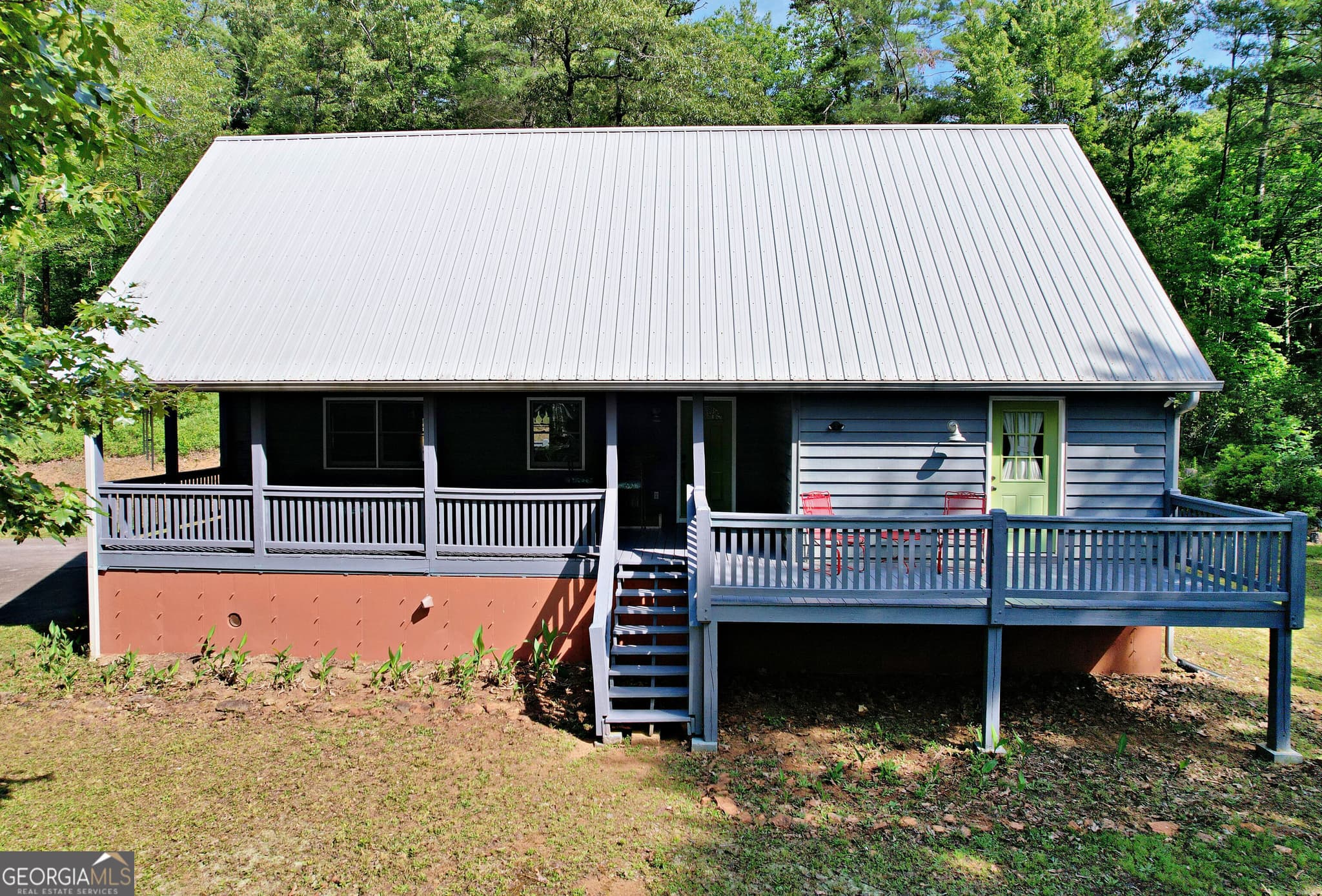 3 bedroom, 2 bathroom, 1,188 sq ft cabin,single family residence for sale at 10475 Warwoman Road, Clayton, GA 30525 — photo 5