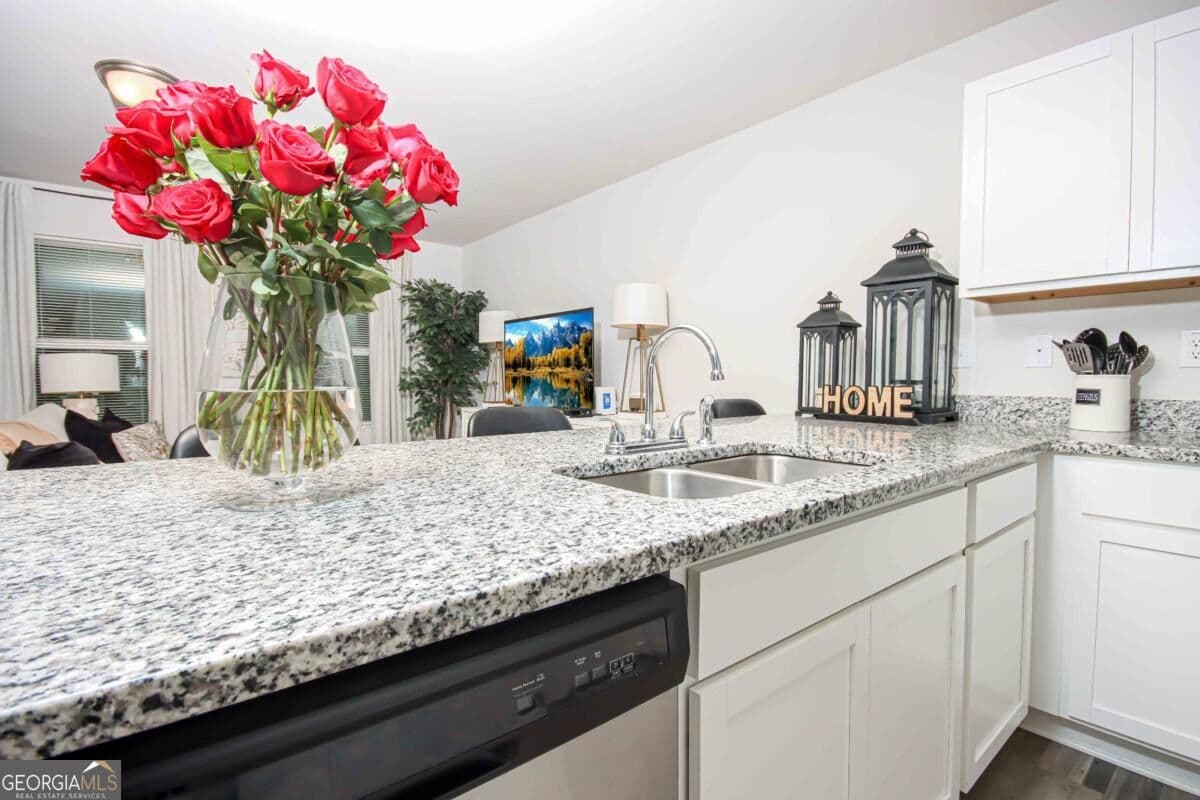 4 bedroom, 2 bathroom, 1,418 sq ft single family residence for sale at 1779 Robinson Court, Griffin, GA 30224 — photo 9