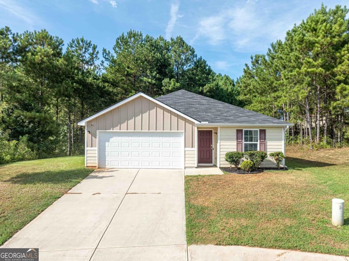 4 bedroom, 2 bathroom, 1,418 sq ft single family residence for sale at 1779 Robinson Court, Griffin, GA 30224 — photo 4