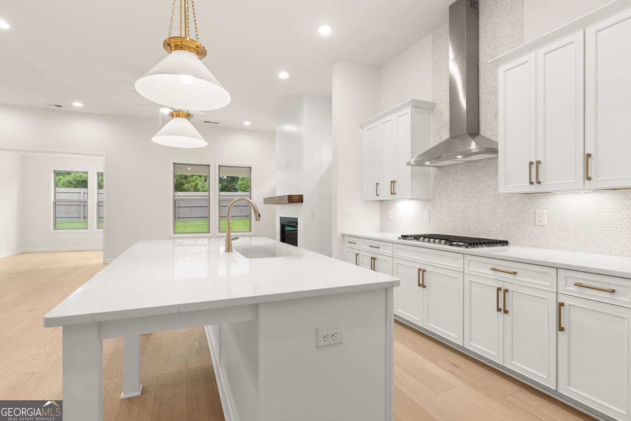 3 bedroom, 2.5 bathroom, 2,030 sq ft single family residence for sale at 3478 Chosen Boulevard, Snellville, GA 30078 — photo 10