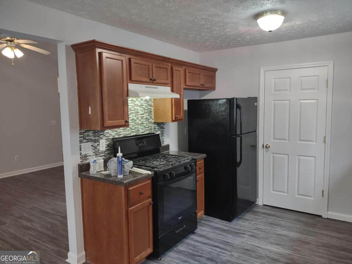 3 bedroom, 2 bathroom single family residence for rent at 251 Misty Ridge Trail, Stockbridge, GA 30281 for $1,645 a month — photo 6