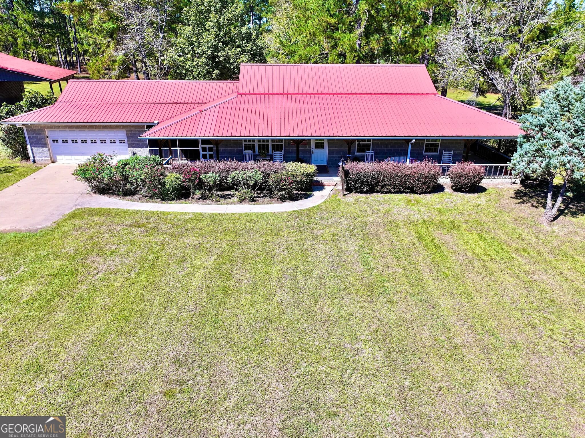 7 bedroom, 5.5 bathroom, 4,622 sq ft single family residence for sale at 241 Foskey Cem Road, Adrian, GA 31002 — photo 2