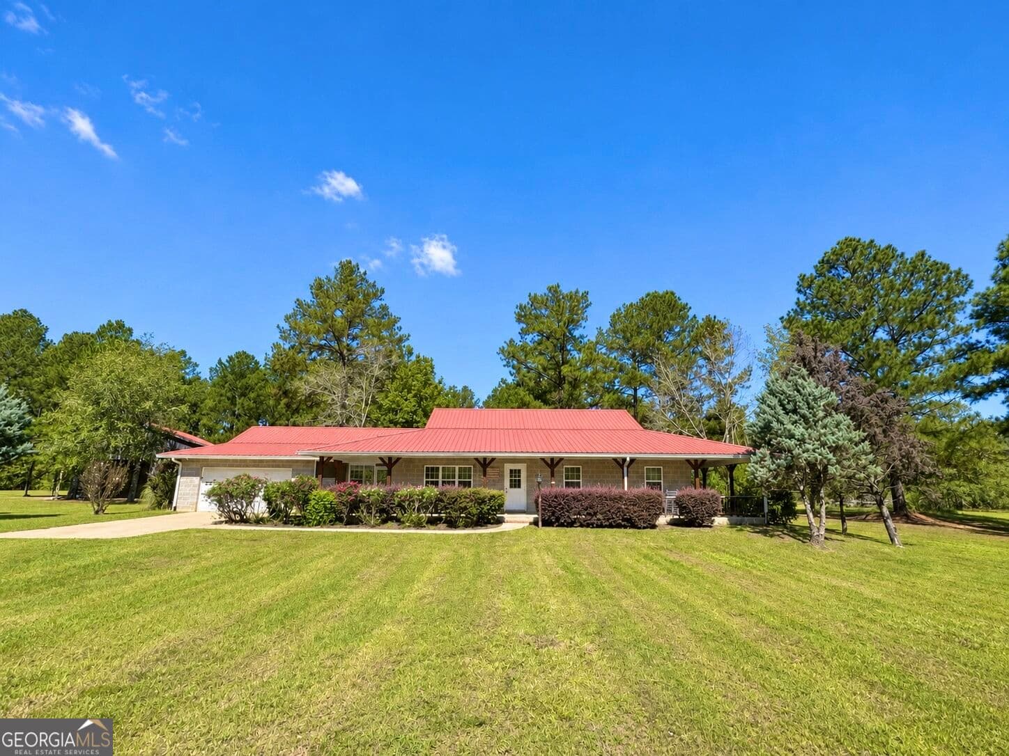 7 bedroom, 5.5 bathroom, 4,622 sq ft single family residence for sale at 241 Foskey Cem Road, Adrian, GA 31002 — photo 5