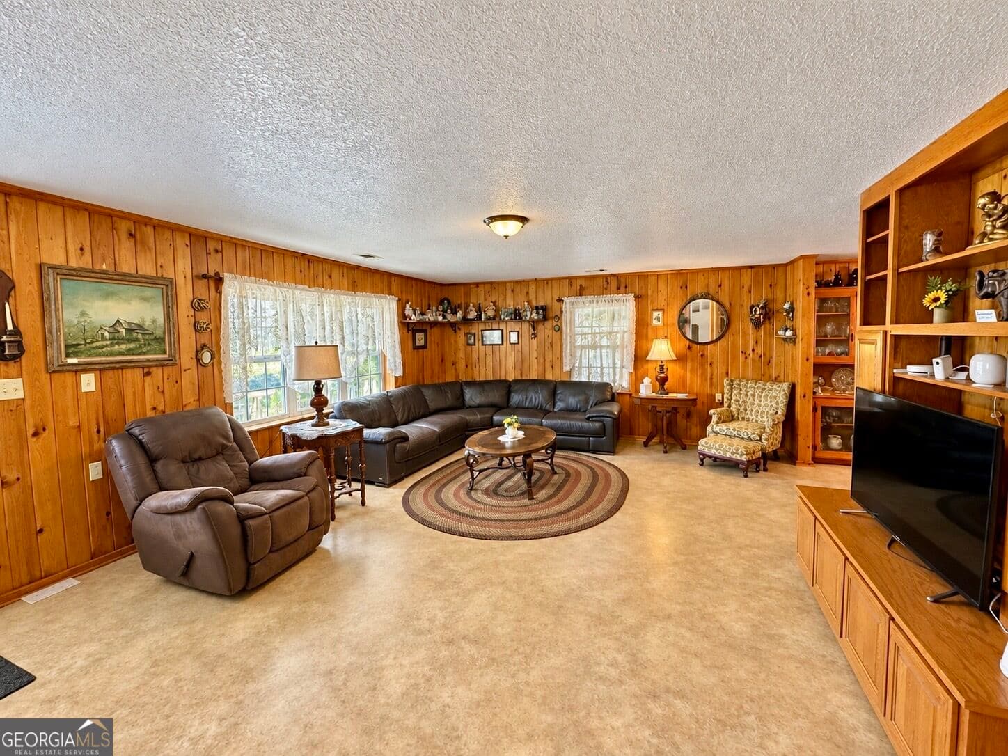 7 bedroom, 5.5 bathroom, 4,622 sq ft single family residence for sale at 241 Foskey Cem Road, Adrian, GA 31002 — photo 8