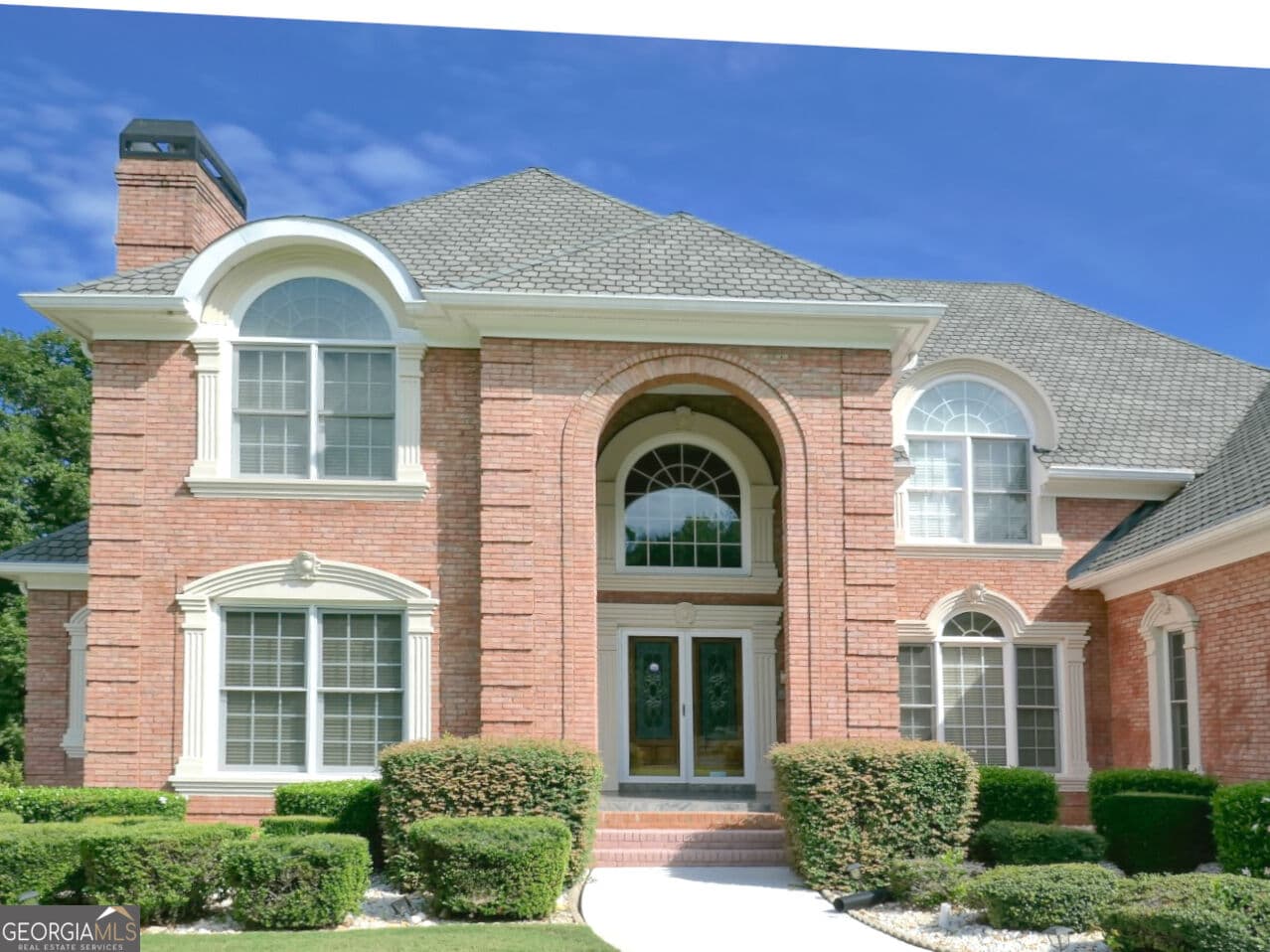 6 bedroom, 5.5 bathroom, 10,500 sq ft single family residence for sale at 117 Congressional Court, Mcdonough, GA 30253 — photo 6