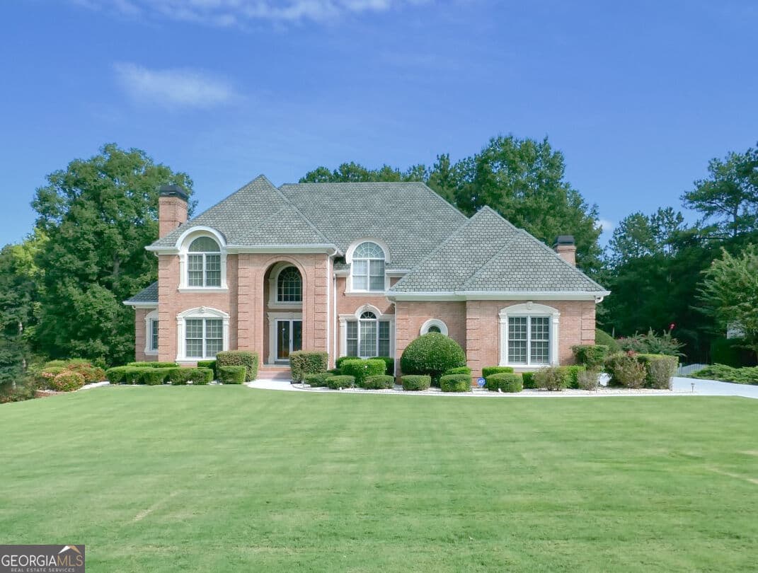 6 bedroom, 5.5 bathroom, 10,500 sq ft single family residence for sale at 117 Congressional Court, Mcdonough, GA 30253 — photo 1 of 55