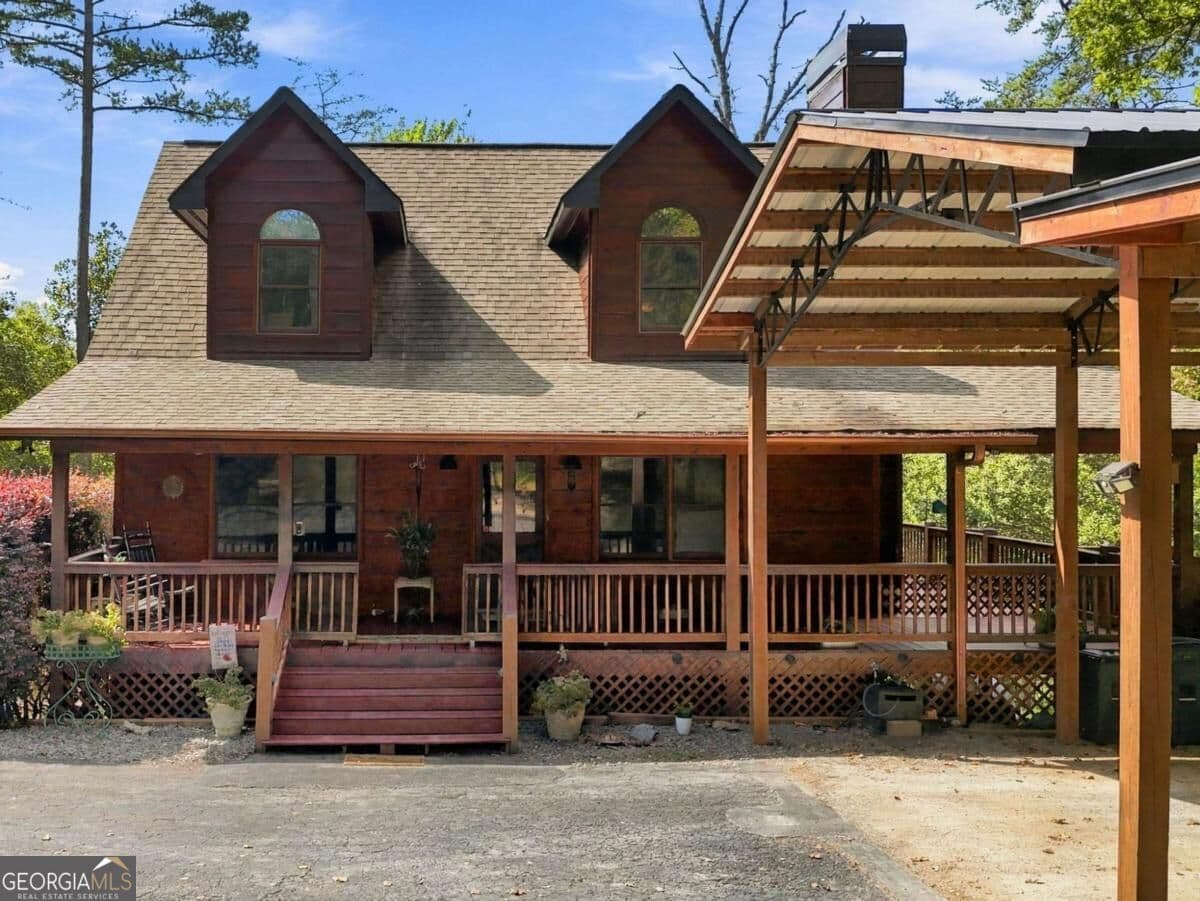 2 bedroom, 2.5 bathroom, 2,080 sq ft cabin,single family residence for sale at 218 Kings Farm Road, Blue Ridge, GA 30513 — photo 6