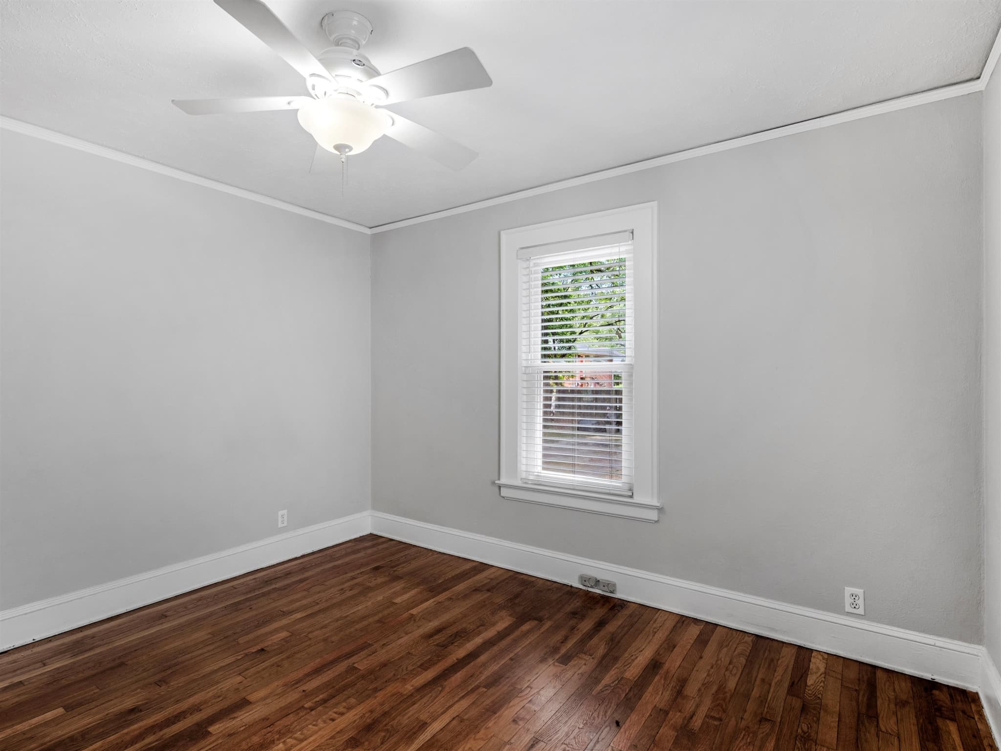 3 bedroom, 1 bathroom, 1,016 sq ft single family residence for rent at 1724 Virginia Avenue, Atlanta, GA 30337 for $1,650 a month — photo 4