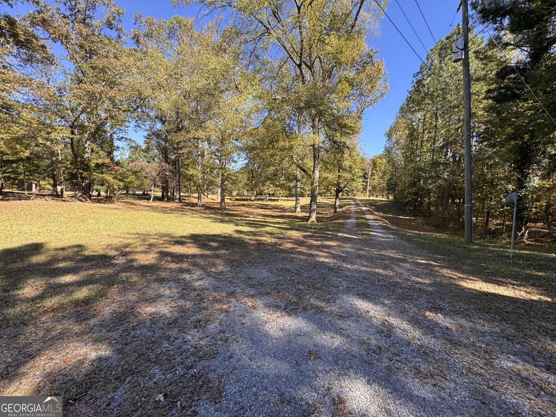 3 bedroom, 2 bathroom, 1,680 sq ft single family residence for sale at 301 N Avery Road, Rome, GA 30165 — photo 4
