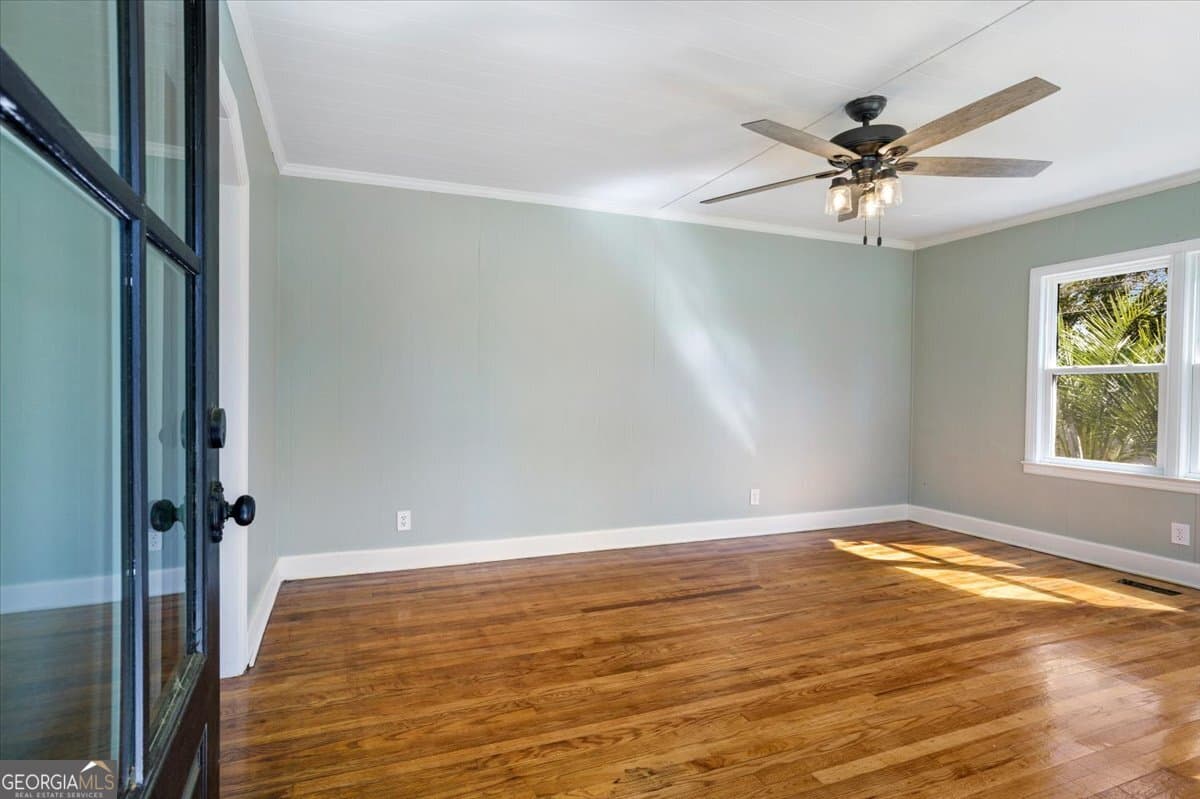 2 bedroom, 1 bathroom, 1,291 sq ft single family residence for sale at 360 N Lewis Street, Metter, GA 30439 — photo 8