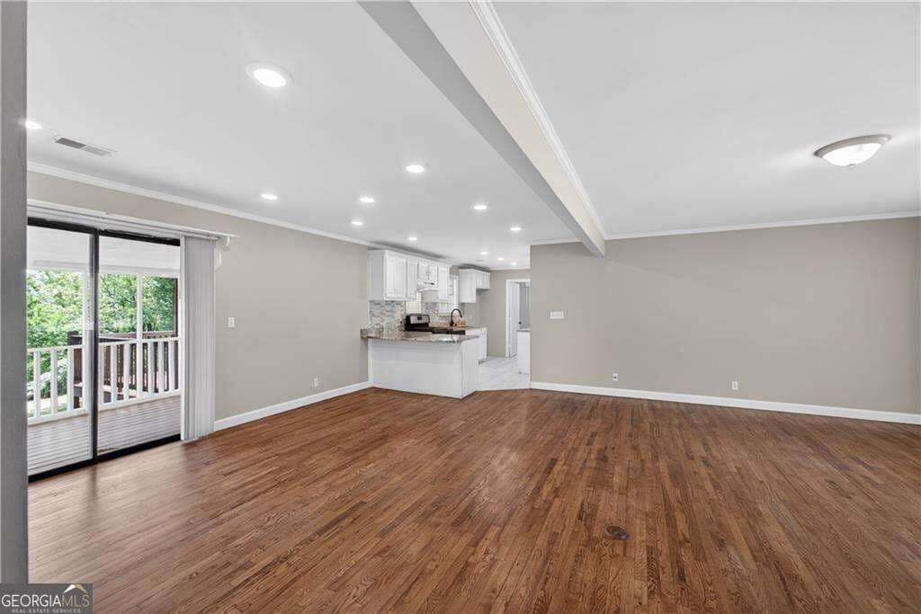 6 bedroom, 4 bathroom, 1,963 sq ft single family residence for sale at 1780 N Boyd Drive, Rocky Face, GA 30740 — photo 6