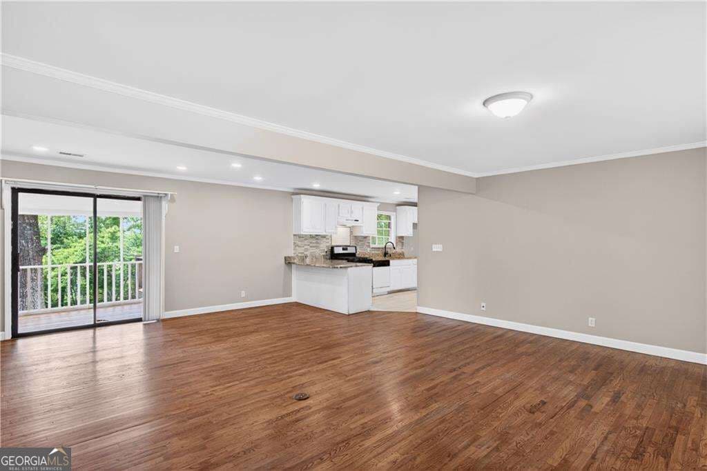 6 bedroom, 4 bathroom, 1,963 sq ft single family residence for sale at 1780 N Boyd Drive, Rocky Face, GA 30740 — photo 4