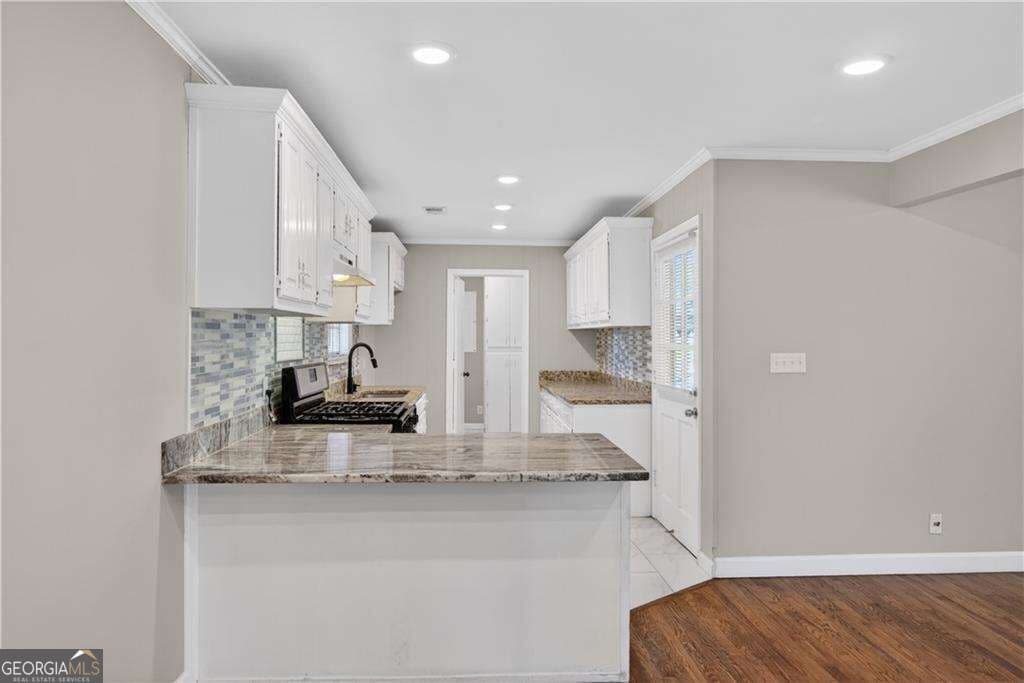 6 bedroom, 4 bathroom, 1,963 sq ft single family residence for sale at 1780 N Boyd Drive, Rocky Face, GA 30740 — photo 8